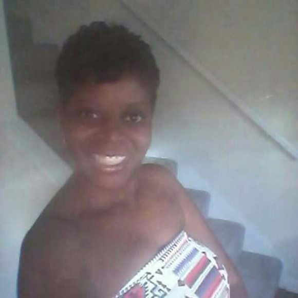 Meet your Posh Ambassador, Sandra - Picture 3 of 7